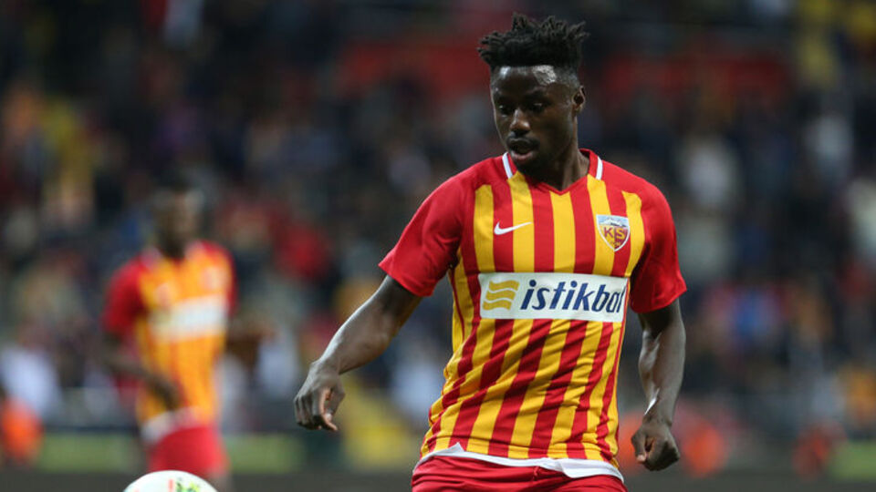 Kayserispor'da 3 kadro dışı