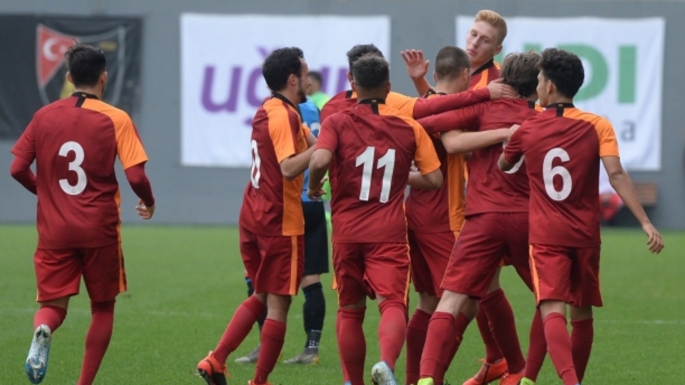 Genç Aslanlar, Brugge'ü devirdi!