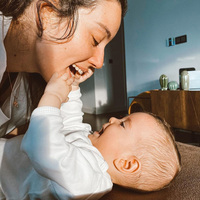 Kızıyla böyle hasret giderdi