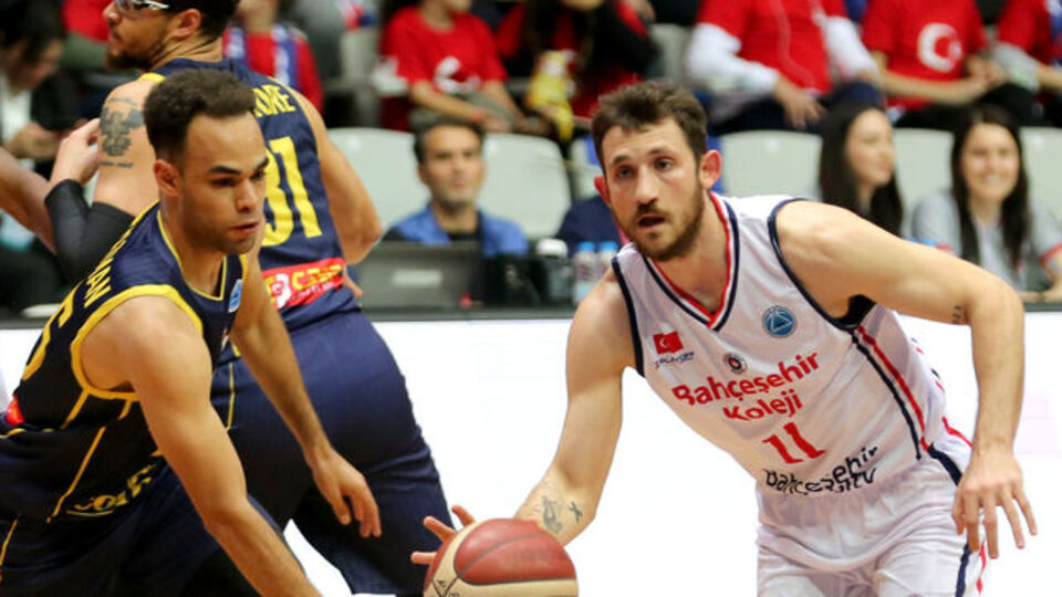 Bahçeşehir evinde kazandı