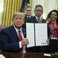 Trump'tan Hong Kong tasarısına onay