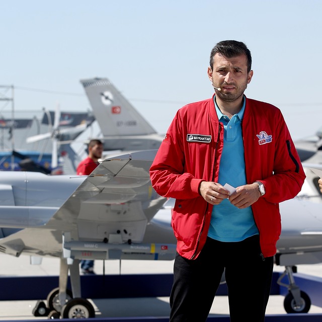 Bayraktar'dan The Guardian'a yanıt