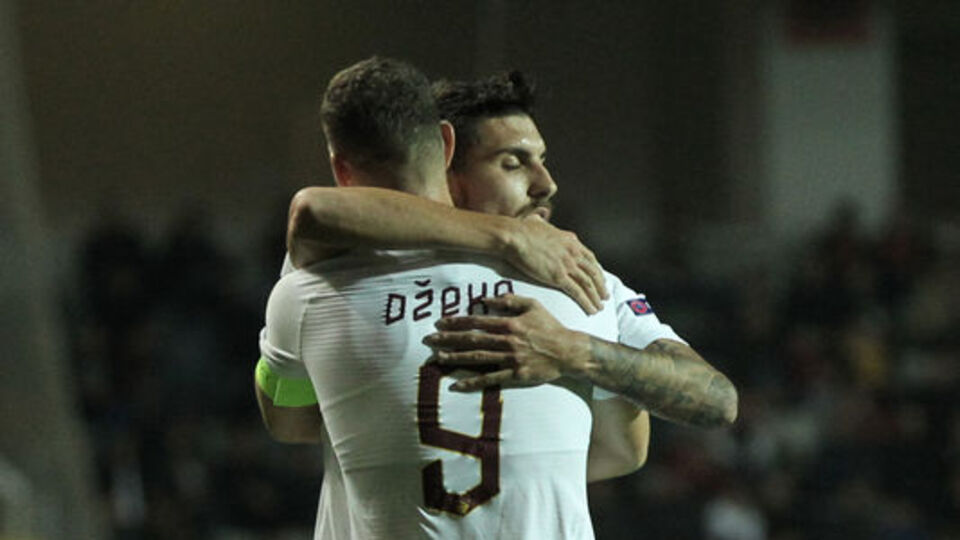 "Visca kardeşim! Çok çaba sarf etmeli"