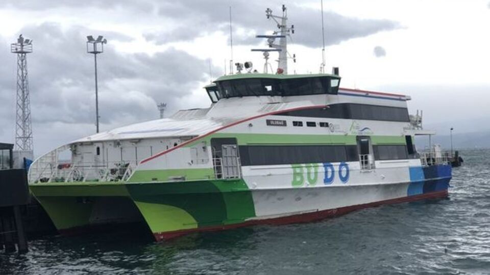 Deniz ulaşımına fırtına engeli!