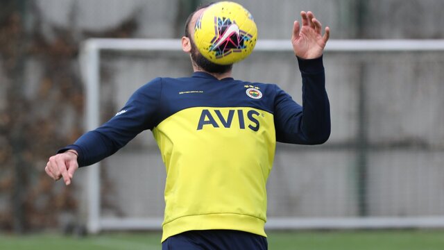 Fenerbahçe'den Vedat müjdesi!