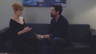 Ali'ye öpücük şoku!