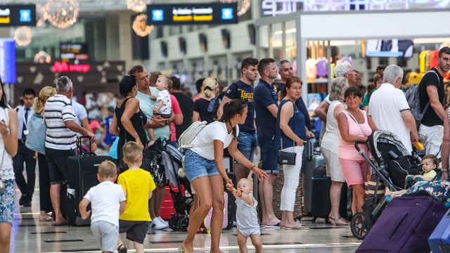 Yabancı turist girişi yüzde 14.3 arttı