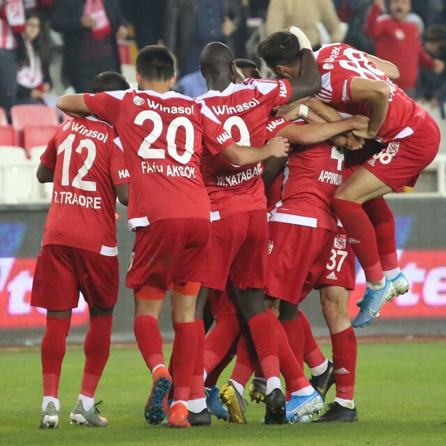 15 takıma bedeller!