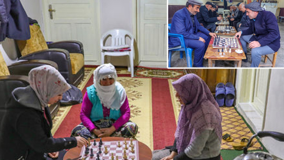 Hepsi satranç oynuyor! Burası neresi?