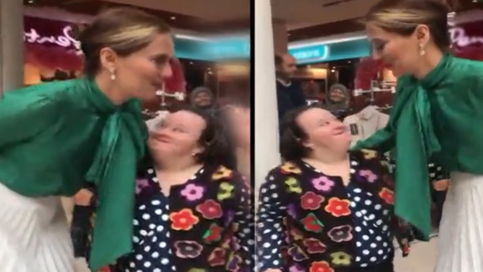 Akalın'dan down sendromlu hayranına jest