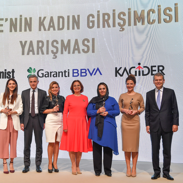 Kadın girişimciler ödüllerini aldı