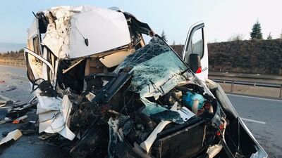 Bursaspor taraftarı kaza geçirdi: 17 yaralı!