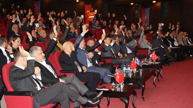 Trabzonspor Yönetimi ibra edildi