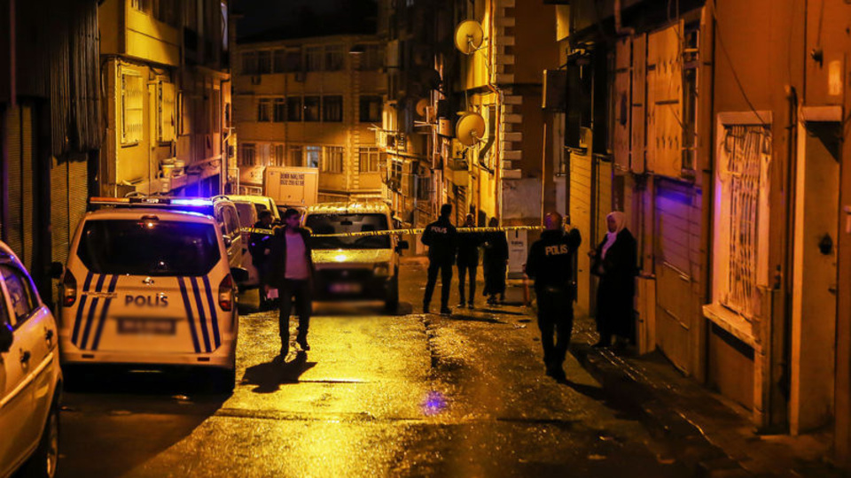 Fatih'te silahlı saldırı: 4 yaralı