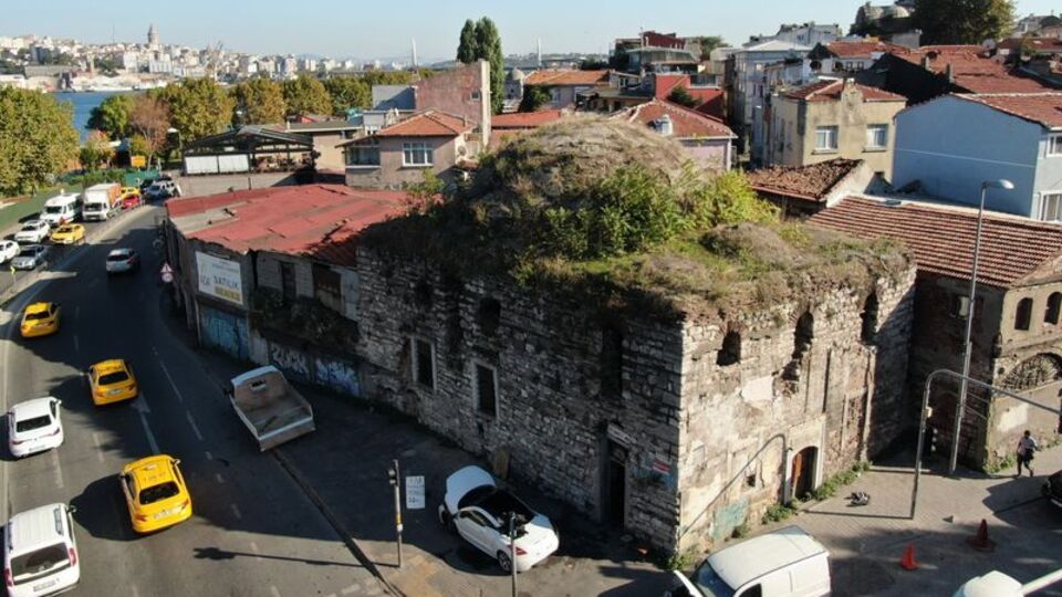 Sinan'ın eseri 10 yıldır satışta: Çürüyor