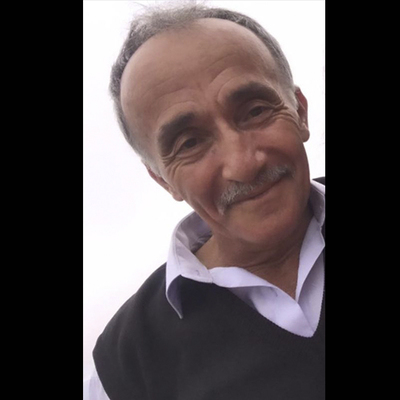 Kocasının boğazını satırla kesti!