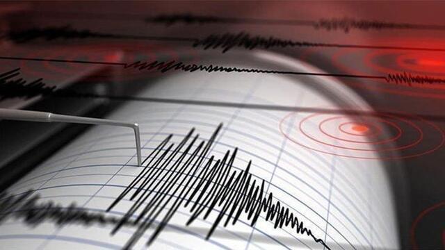 Kars'ta korkutan deprem!