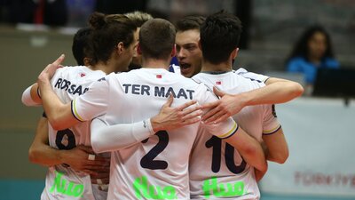 Fenerbahçe, İBB'yi geçti