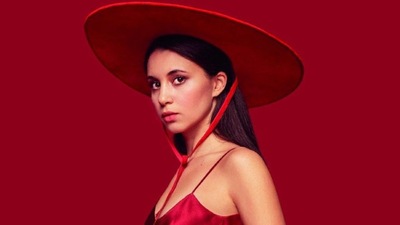 Güneş'in Kadınları: Karsu sahnede!