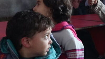 Yoğun saldırılar eğitime ara verdirdi