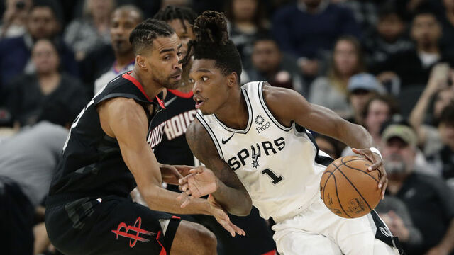 Teksas derbisini Spurs kazandı