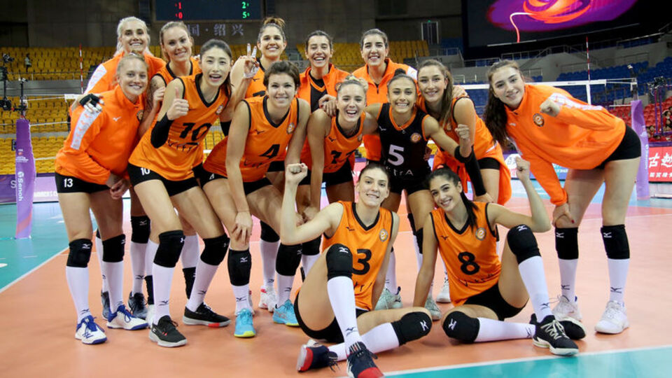 Eczacıbaşı set vermedi