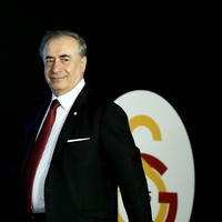 Mustafa Cengiz'in aracında da çakar!