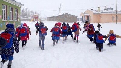 Bugün okullar tatil mi?