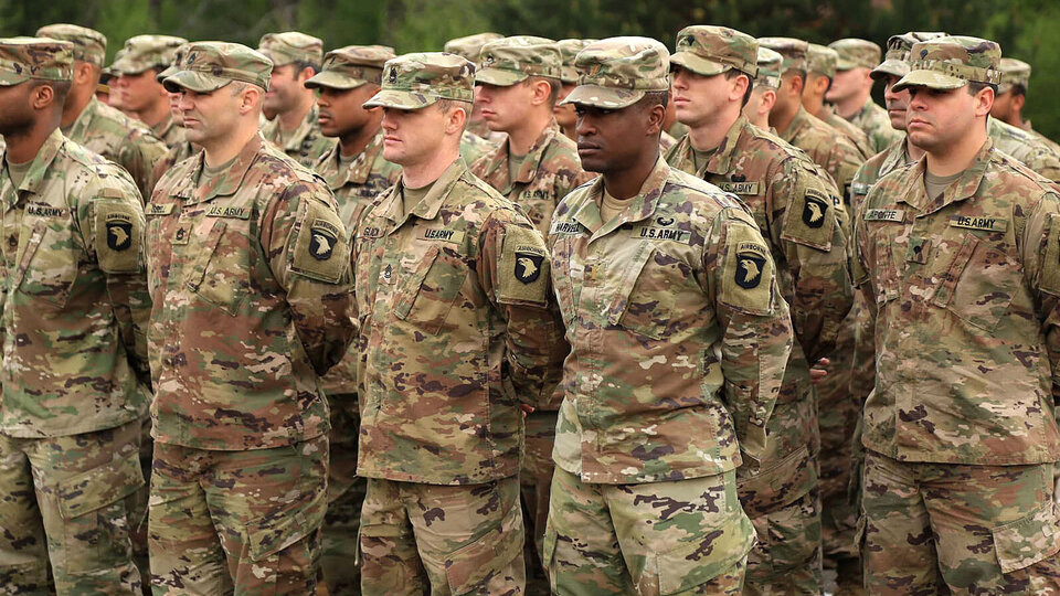 Ortadoğu'ya 14 bin ek Amerikan askeri