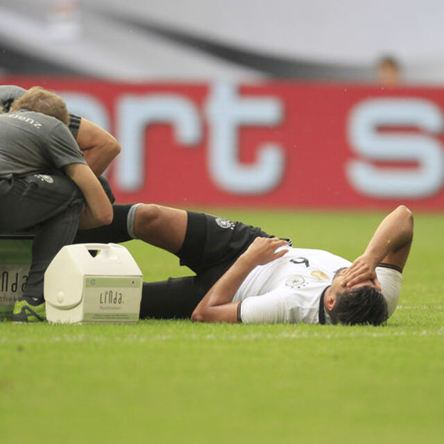 Khedira 3 ay yok!