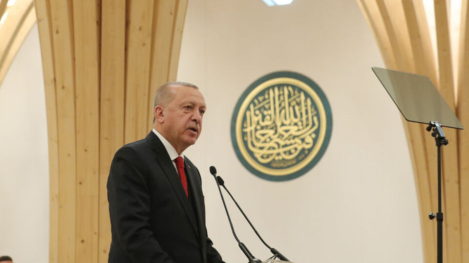 Cumhurbaşkanı Erdoğan'dan Cambridge mesajları