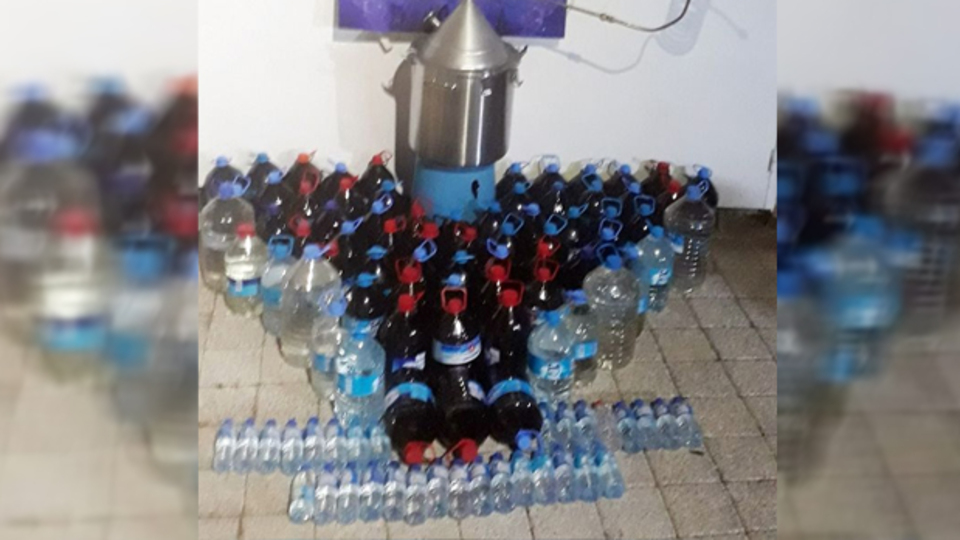 Çanakkale'de sahte içki operasyonu