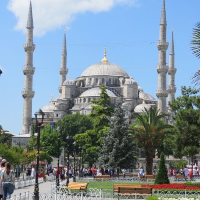 İstanbul Cuma namazı saat kaçta?