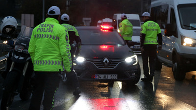 Milletvekiline 'çakar' hakkı, eski milletvekiline kimlik kartı