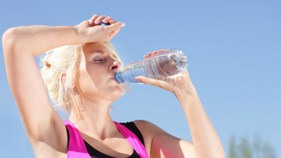 Güneş çarpmasına ne iyi gelir? Güneş çarpması belirtileri nelerdir?