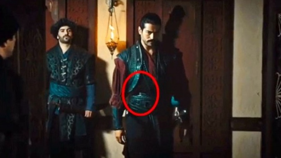 Hata izleyicinin gözünden kaçmadı