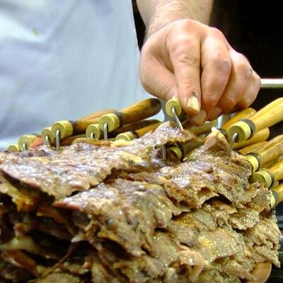 Cağ kebabı kimin?