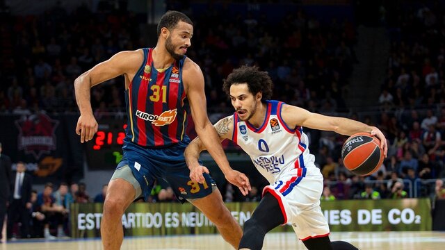 Anadolu Efes deplasmanda farka koştu!