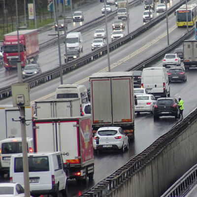 İstanbul’da bu yollar trafiğe kapalı