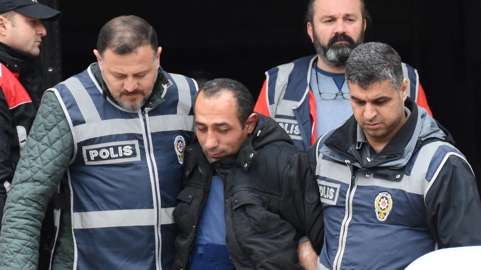 2 firar, 1 isyan! Ceren'in katilinin raporu varmış!