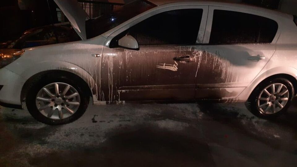 Sobayı tutuştururken otomobili yaktı!