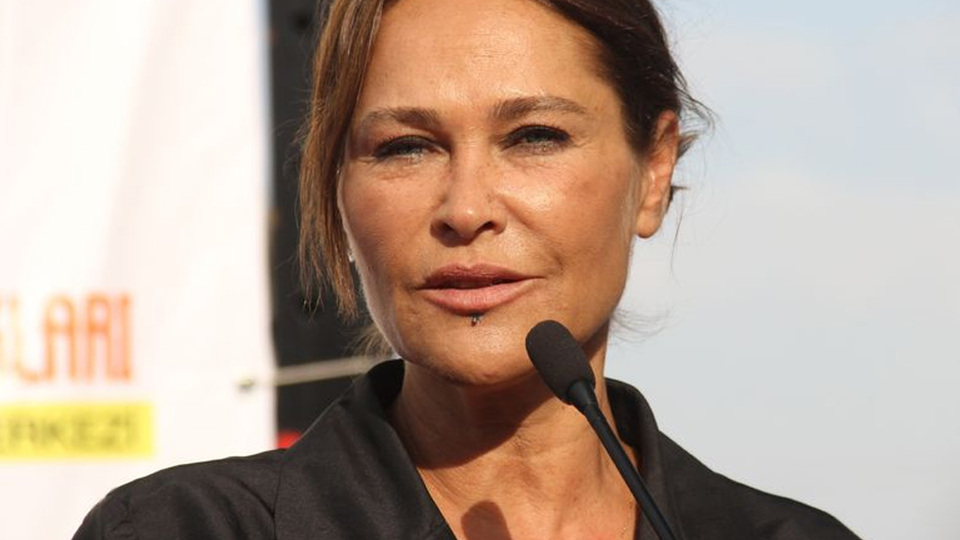 "Oğlunun arkadaşına aşık olan anneyi oynamak istedim"