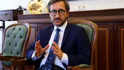 "Orhan Pamuk değil"