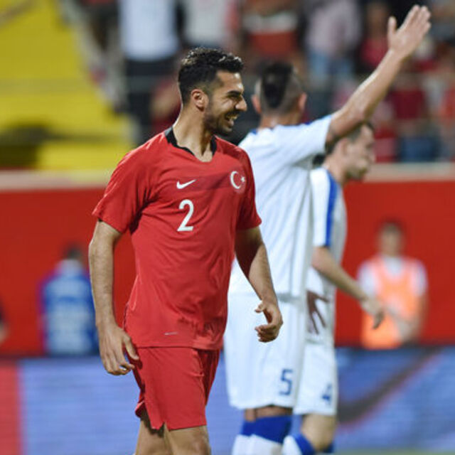 Zeki Çelik, Tottenham yolunda