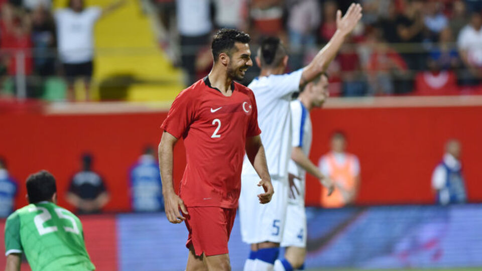 Zeki Çelik, Tottenham yolunda