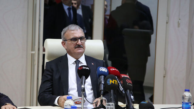 Antalya Valisi'nden 'tatil' açıklaması