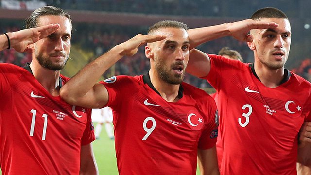 UEFA'dan asker selamı kararı