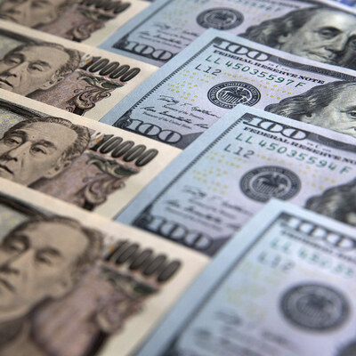 Dövizle kredi çeken riskine katlanır