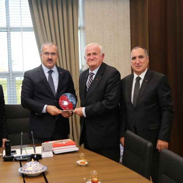 Öğrenciler sağlıklı beslenme konusunda eğitilecek