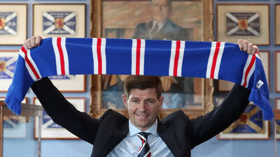 Gerrard, Rangers'la nikah tazeledi